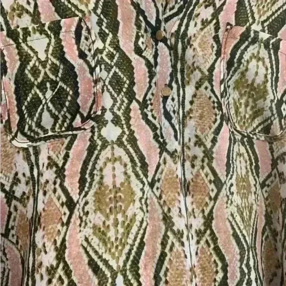 NY Collection Women’s Snakeskin Design Pink Brown Long Sleeve Sheer Button Up S - Picture 13 of 13